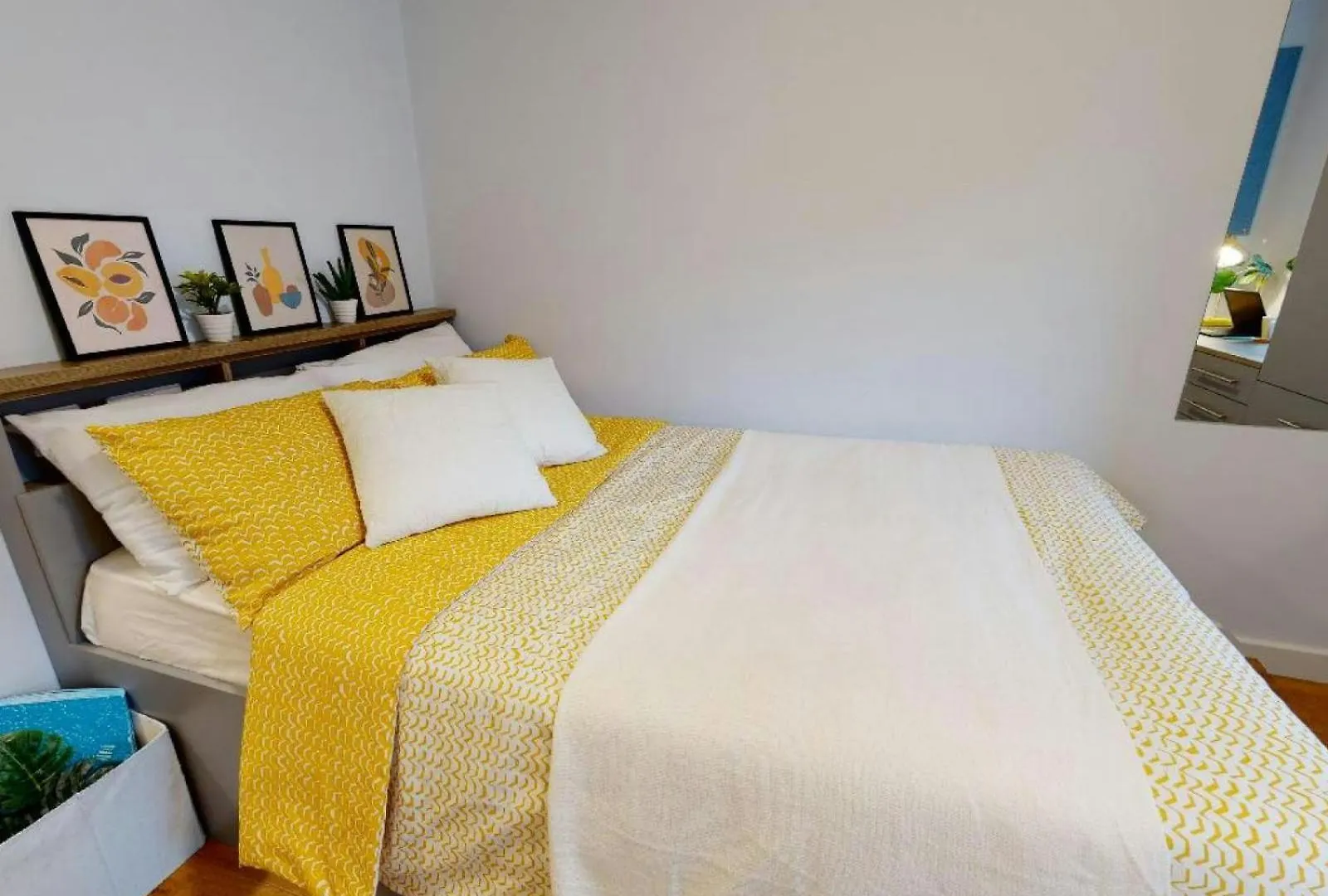 Homestay Student Only Private Room In Apartments At Collingwood Newcastle upon Tyne